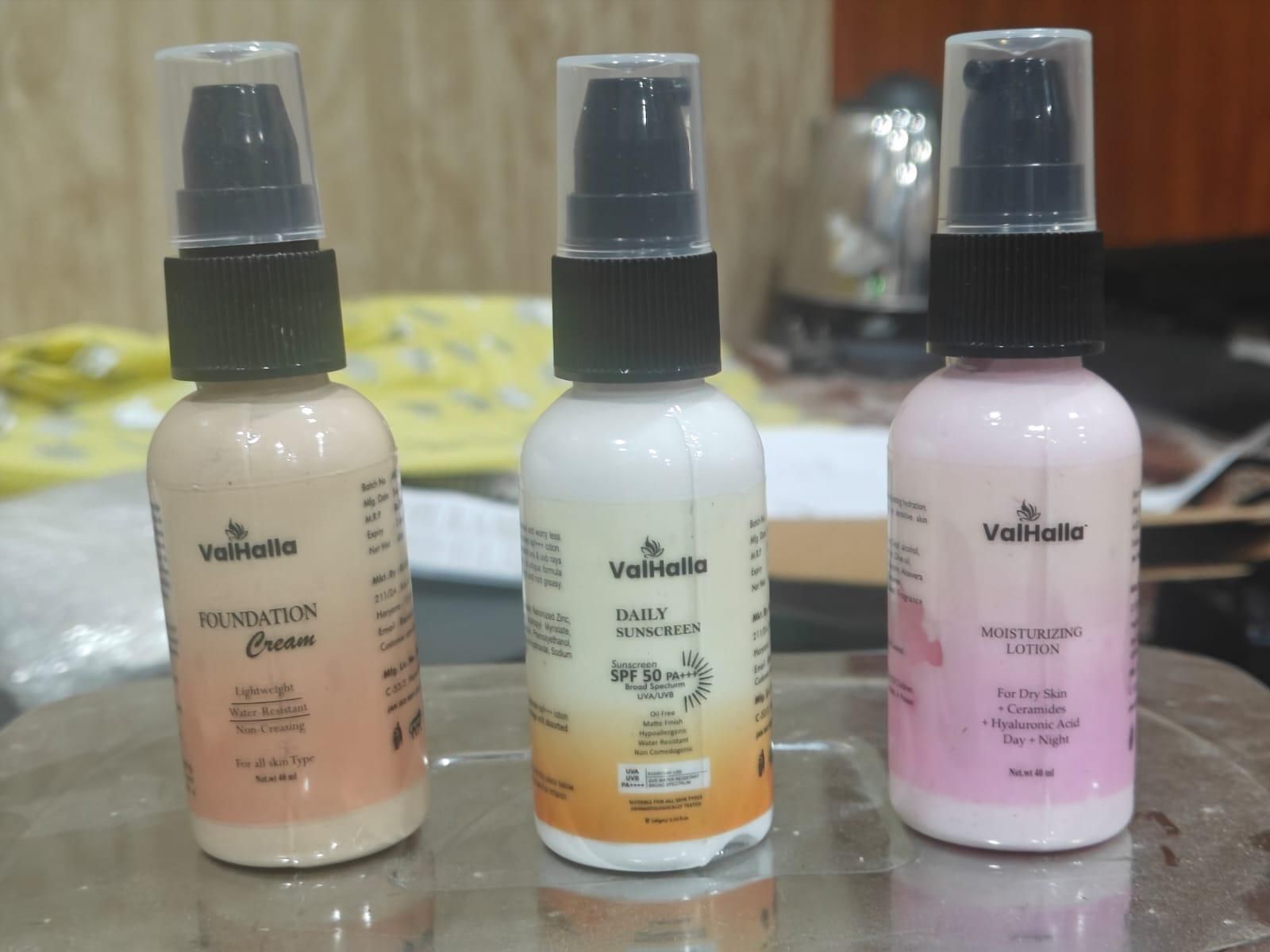 Combo of Moisturizer Lotion Foundation Cream and Sunscreen (Pack of 3 Product)