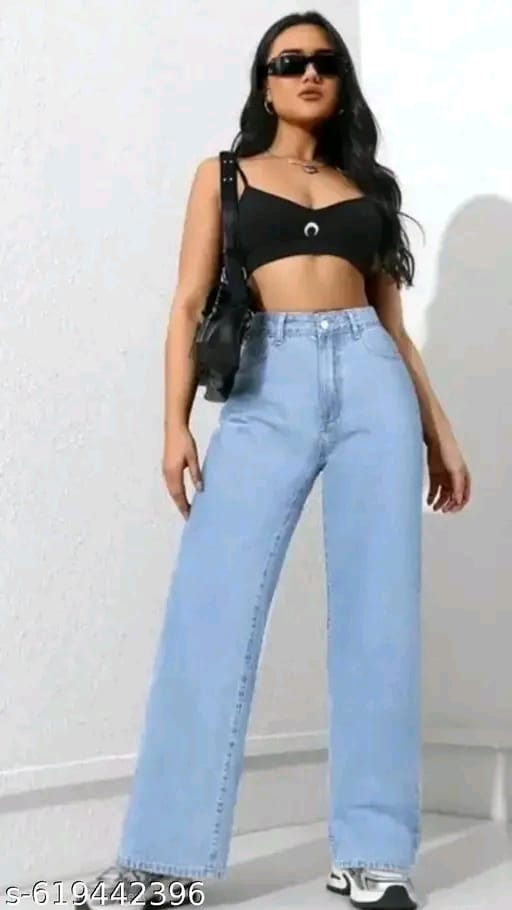 Women’s Straight Fit Black Denim Jeans -Comfortable Daily Wear